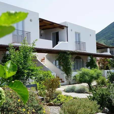 Le Casette Di Ferienhaus Malfa (Salina)