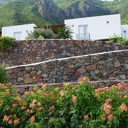 Holiday home Le Casette Di *