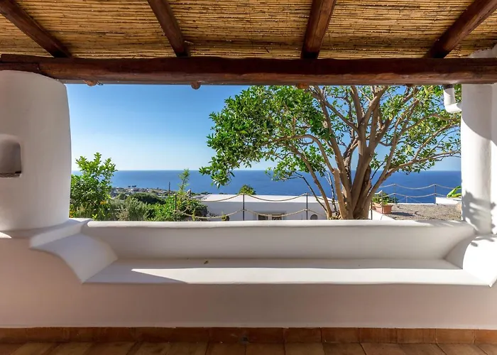 Casa vacanze Le Casette Di Malfa (Salina)