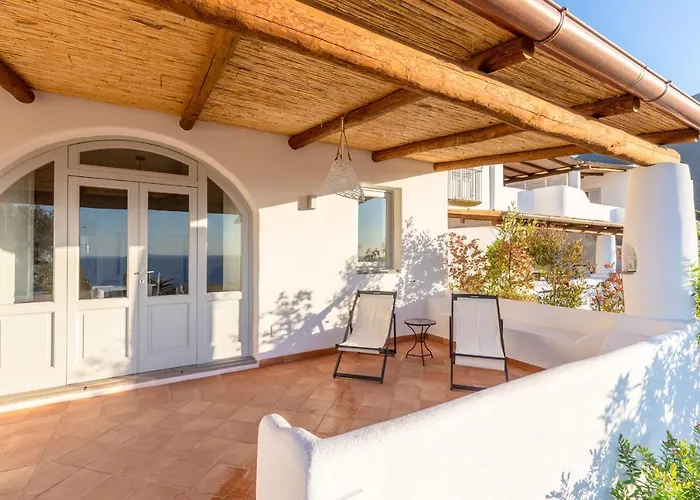 Le Casette Di Casa vacanze Malfa (Salina)
