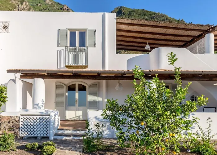Le Casette Di Casa vacanze Malfa (Salina)
