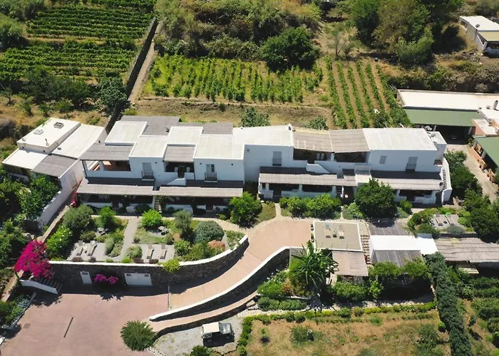 Le Casette Di Casa vacanze Malfa (Salina)